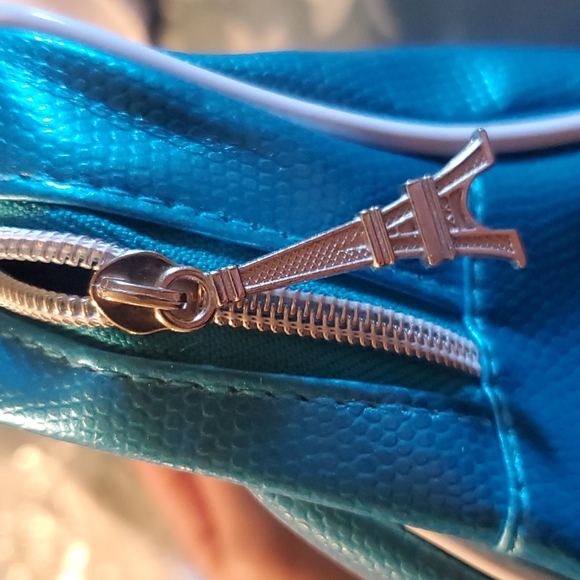 Brand new 2 piece blue lancome make up bag - Picture 6 of 11